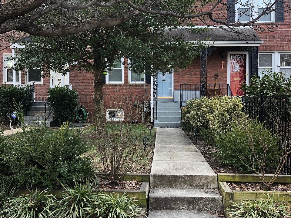 1st image of 535 E Nelson Ave