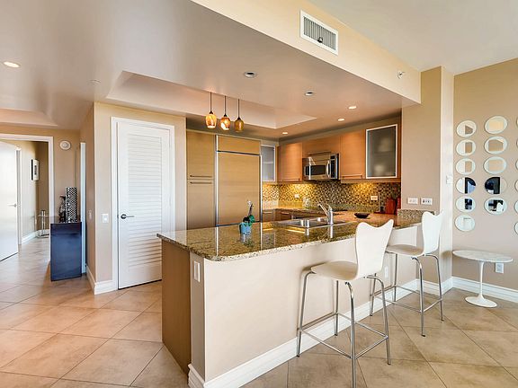4th image of 322 Karen Ave Unit 2302