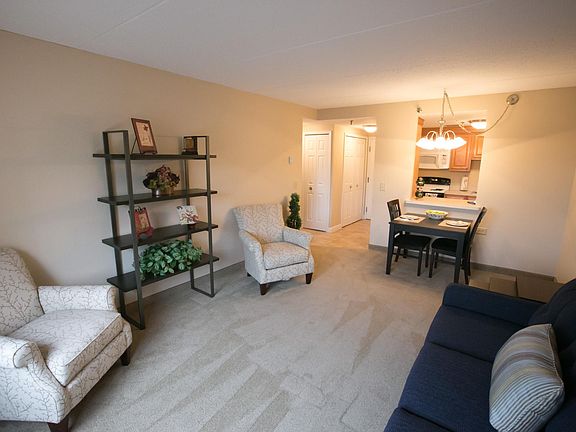 4th image of 18800 Westwood Dr #1490055