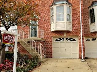 14745 Winterfield Ct, Centreville, VA 20120