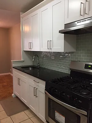 Rented by Living Room NY Corp | media 10