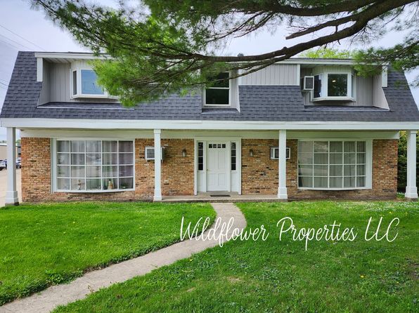 706 S Center St #2