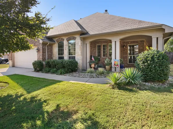 2412 Freeland Ridge Dr, Fort Worth, TX 76177