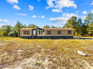 18605 Steedman Rd, Fountain, FL 32438