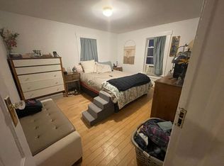 121 Park St, Burlington, VT 05401