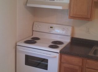 200 N Onondaga Rd APT 10, Syracuse, NY 13219