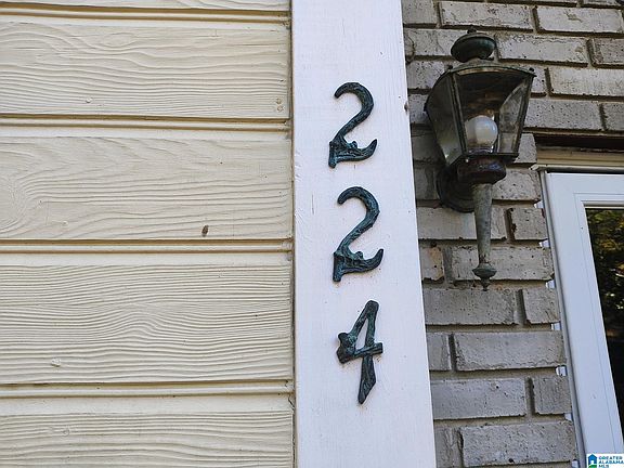 2nd image of 224 Driftwood Cir