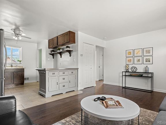 3rd image of 11116 Pearl Street