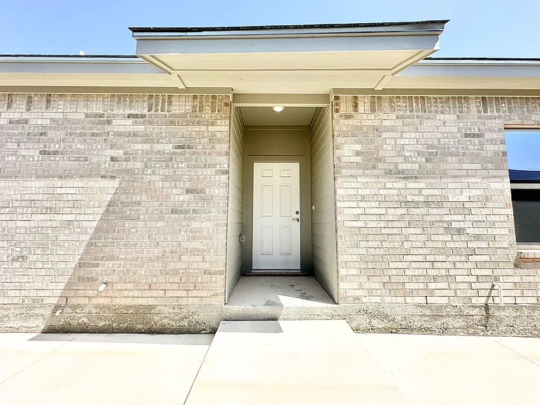 5411 Rose Garden Loop #A — Photo 3