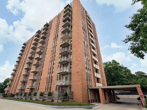 2230 S Patterson Blvd APT 63, Dayton, OH 45409