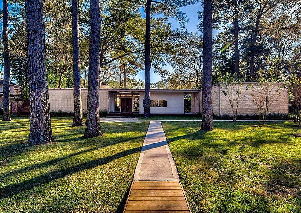 1st image of 11535 Green Oaks Dr