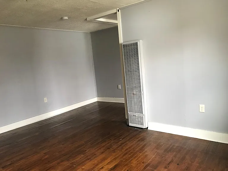 60 Main St #2 — Photo 2