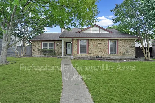 1306 Clearview Dr Photo 1