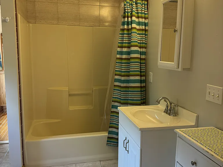14 Dartmouth Dr — Photo 20