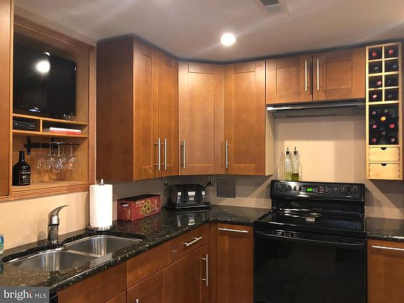 3rd image of 14628 Ely Ct
