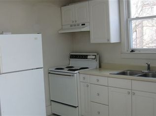 8 Ballard St, Ypsilanti, MI 48197