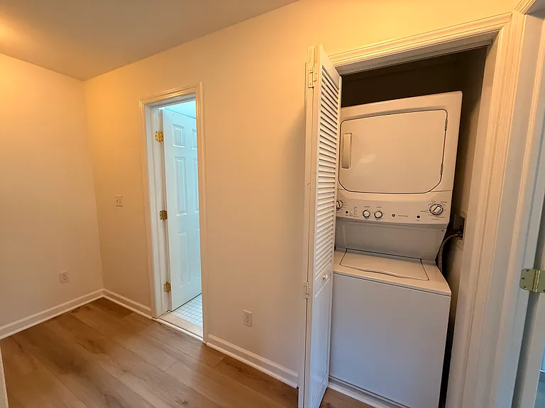 22 William Penn Dr #UPSTAIRS — Photo 5
