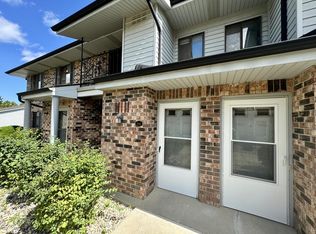 6540 Mariner Dr, Racine, WI 53406