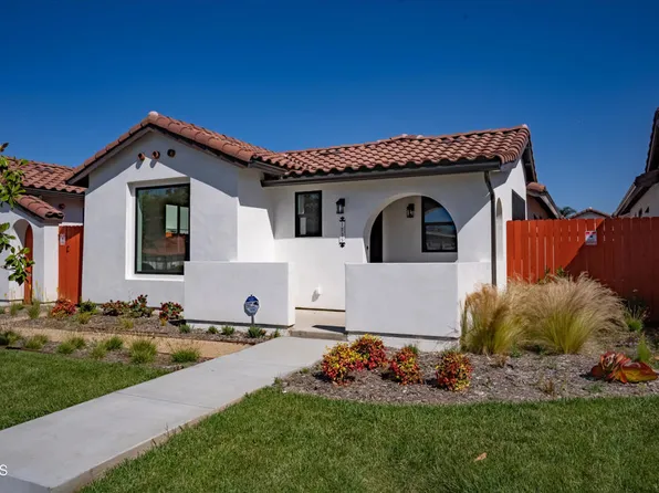 1135 W 2nd St, Oxnard, CA 93030