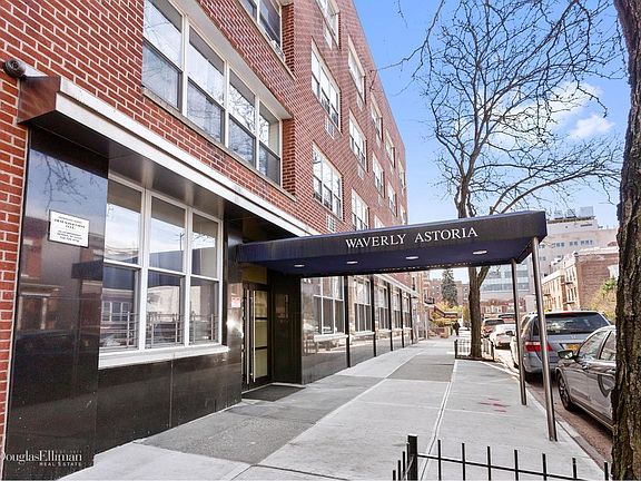 5th image of 2737 27th St APT 1G