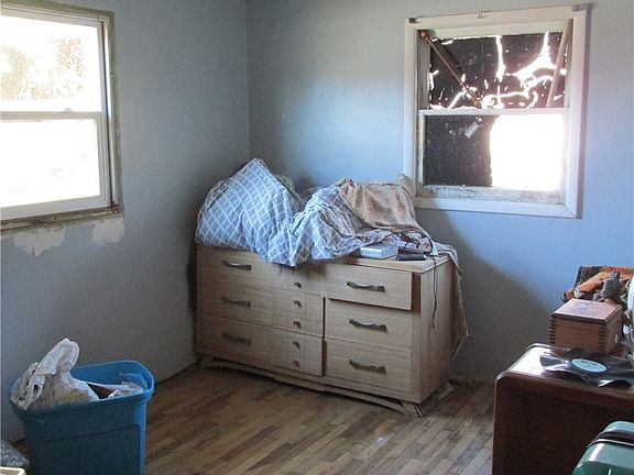 5th image of 45 S June Ave