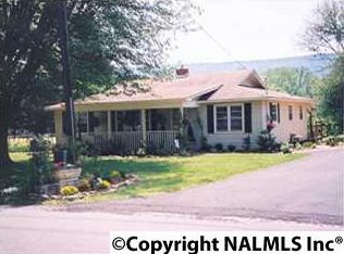 2916 Old Big Cove Rd SE, Owens Cross Roads, AL 35763