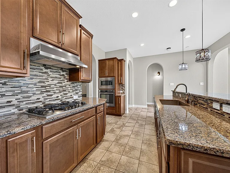 26302 Misty Ember Ln — Photo 17