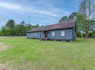 101 Plantation Dr, Waller, TX 77484