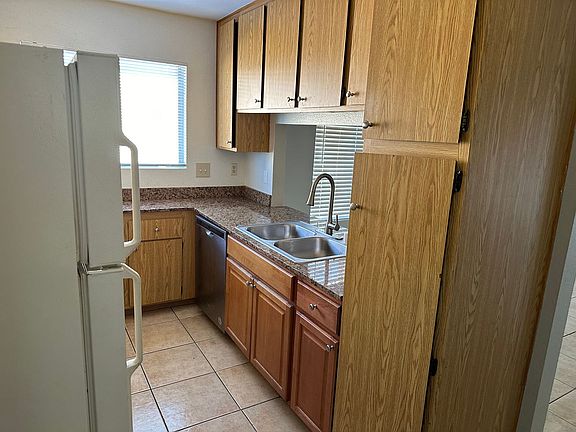 4th image of 6841 Arroyo Ave