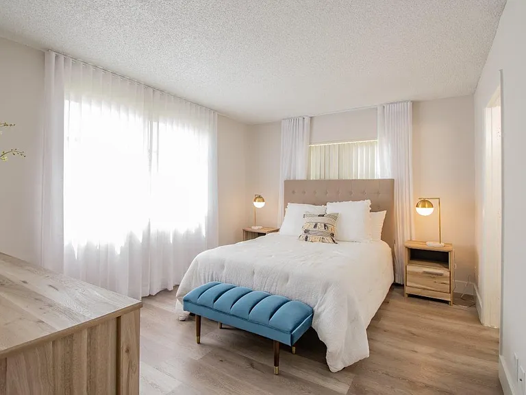 B2- Model Unit (2bd 2bth)