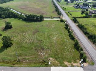 6865 Rue Des Amis Dr, Lake Charles, LA 70605