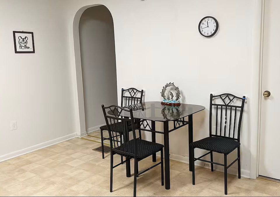 Dinning area (1)