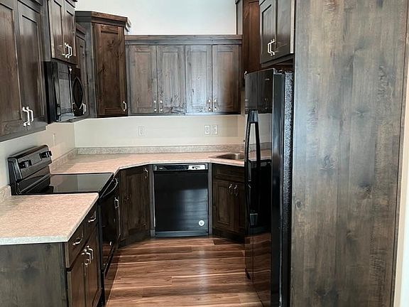 3rd image of 1562 N 160 W APT 203