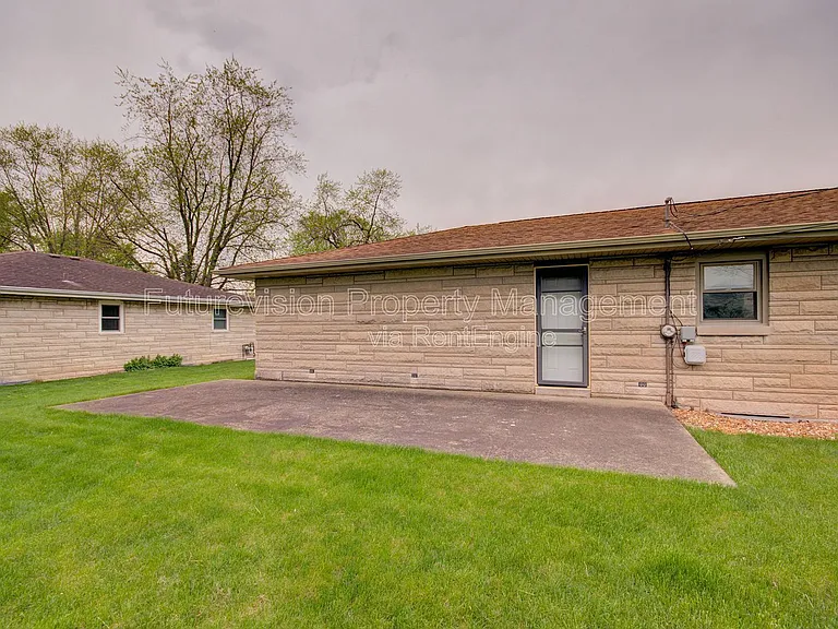 22451 S Carrie Ave — Photo 5