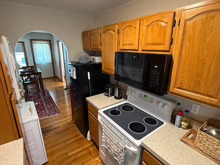 143 Read Ave — Photo 6