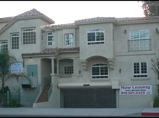 4915 Whitsett Ave, Valley Village, CA 91607