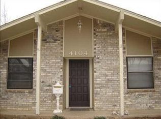 4104 Fairbanks Ct, Irving, TX 75062
