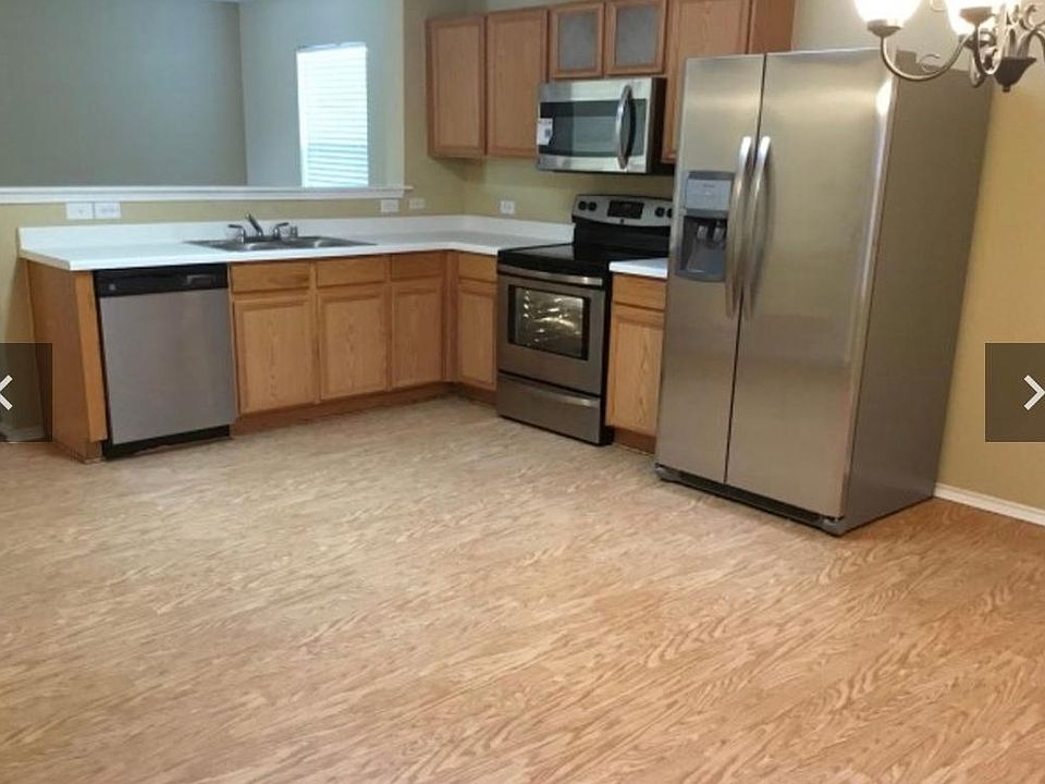 2nd image of 4716 Waterford Dr #1