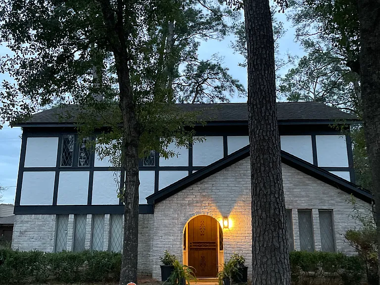 5715 Pinewood Springs Dr — Photo 2