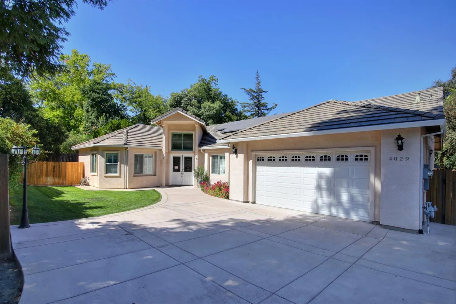 4029 Mason Ln photo 1