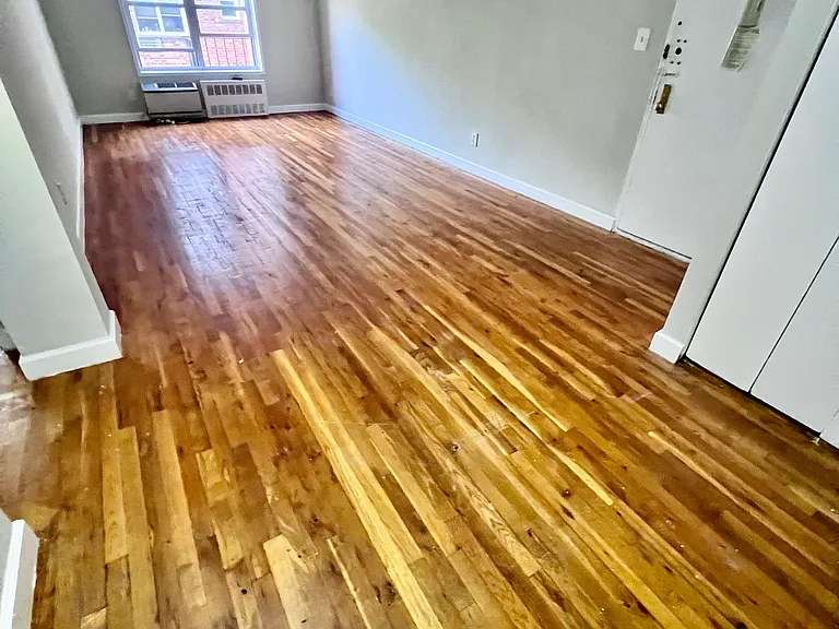 14420 38th Ave #3L — Photo 5