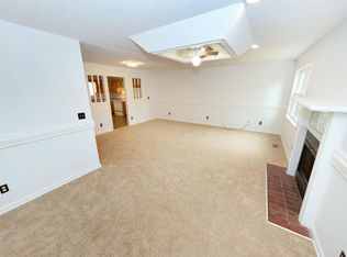 5804 Woodgate Cir, Anniston, AL 36206