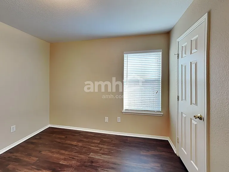 11809 Bobcat Dr — Photo 13