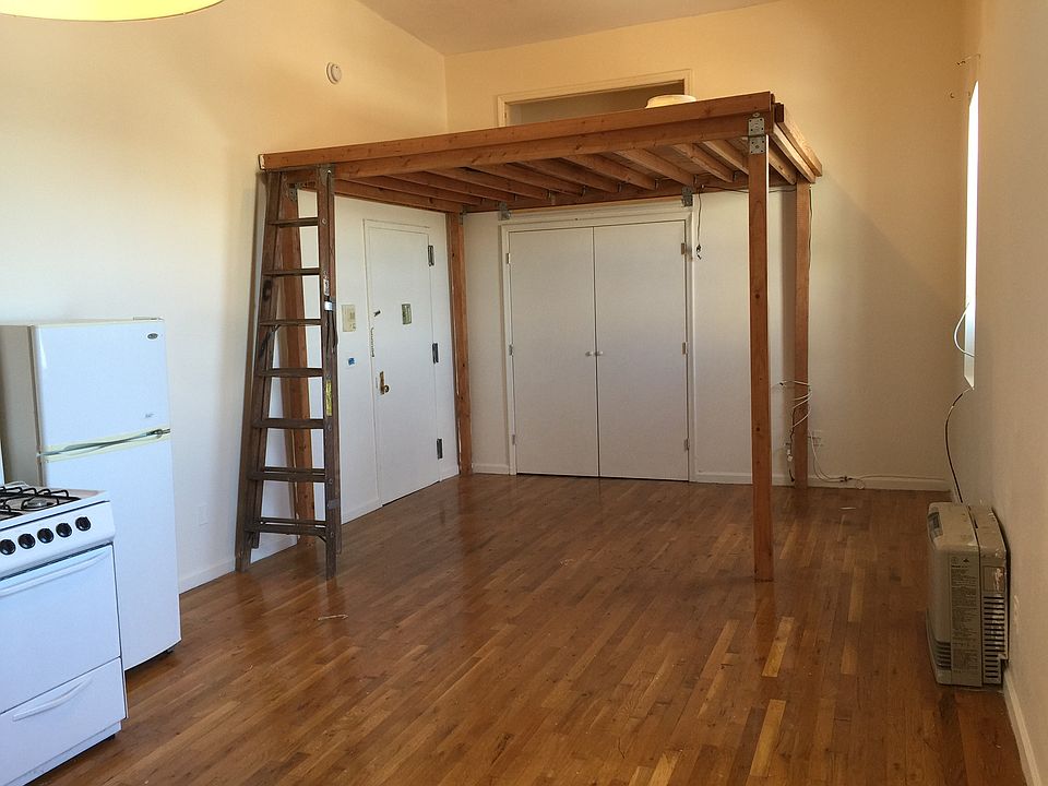 1st image of 61 Metropolitan Ave APT 2E