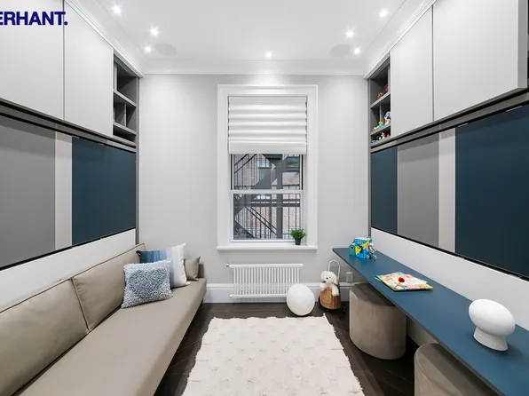 140 West 69th Street image 10 of 18