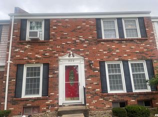 320 Jamestown Rd, Macomb, IL 61455