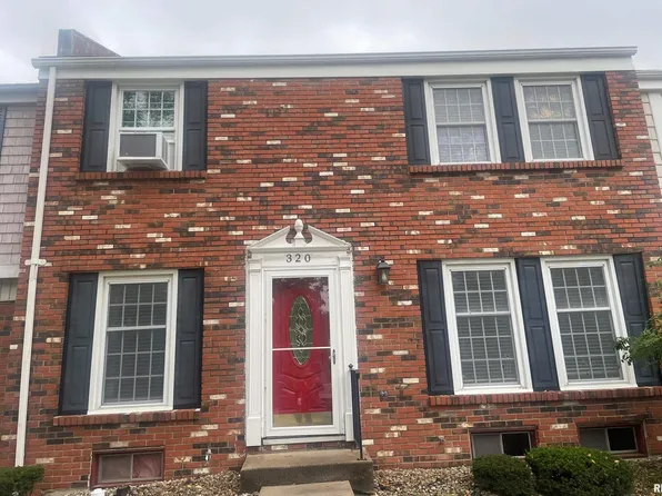 320 Jamestown Rd, Macomb, IL 61455