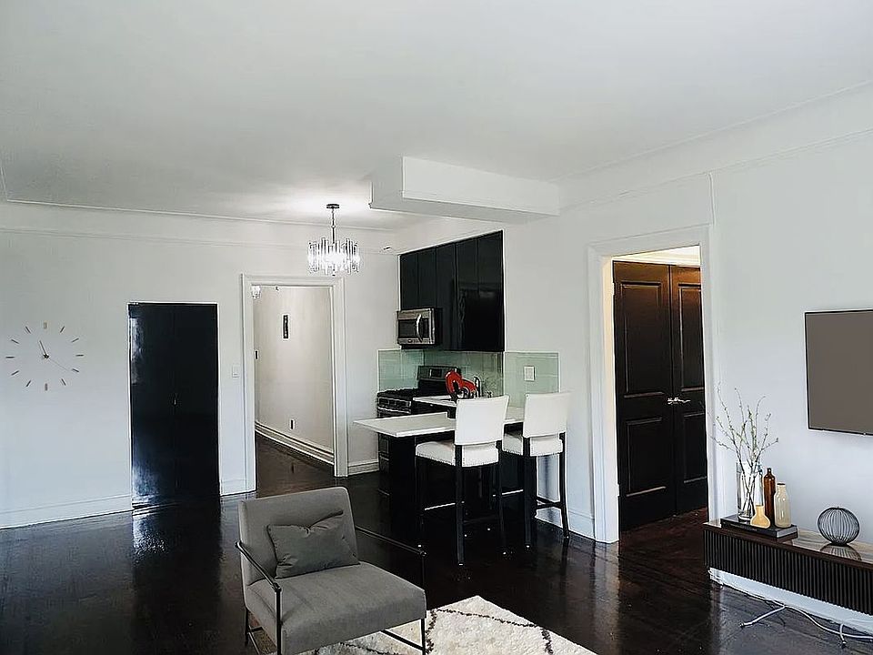 その他 NY 16015 Powells Cove Blvd E Whitestone NY | Zillow