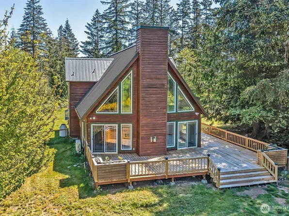 4716 167th Avenue NW, Lakebay, WA 98349