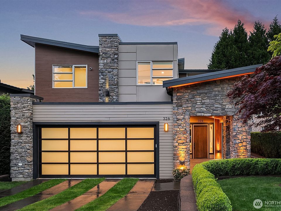 1st image of 326 7th Avenue S